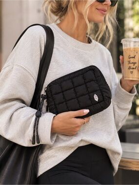 Free People Black Quilted Puffer Pouch Wristlet Cosmetic Bag NEW